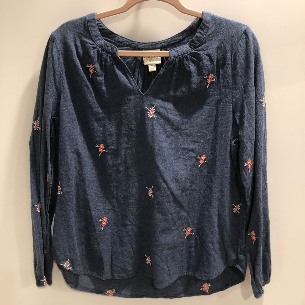 ST. JOHN'S  BAY long sleeve blue blouse